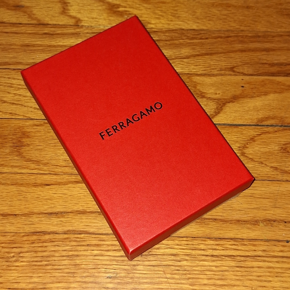 Ferragamo leather wallet - Picture 9 of 9